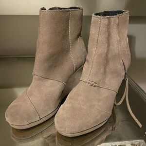 Toms Desert Suede Wedge Bootie